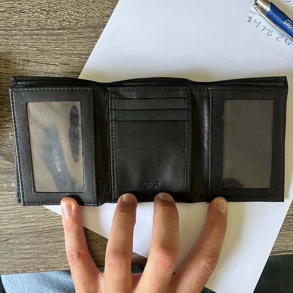 RFID Men's Leather Wallet - Picture 2 of 4